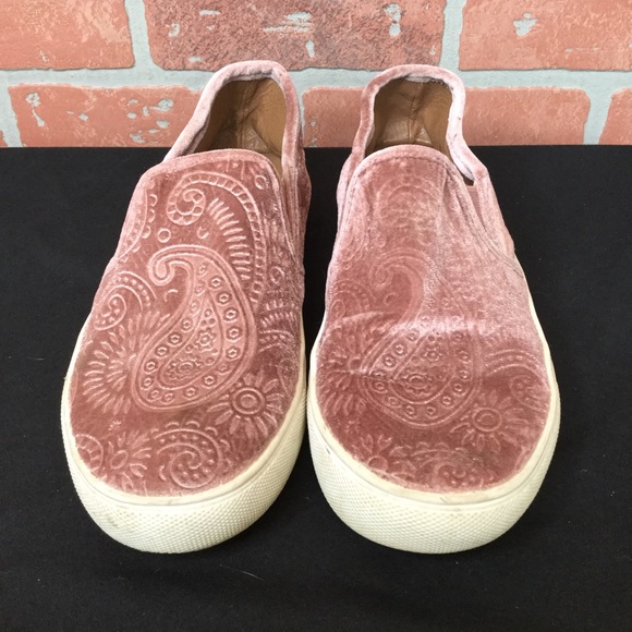 steve madden slide on